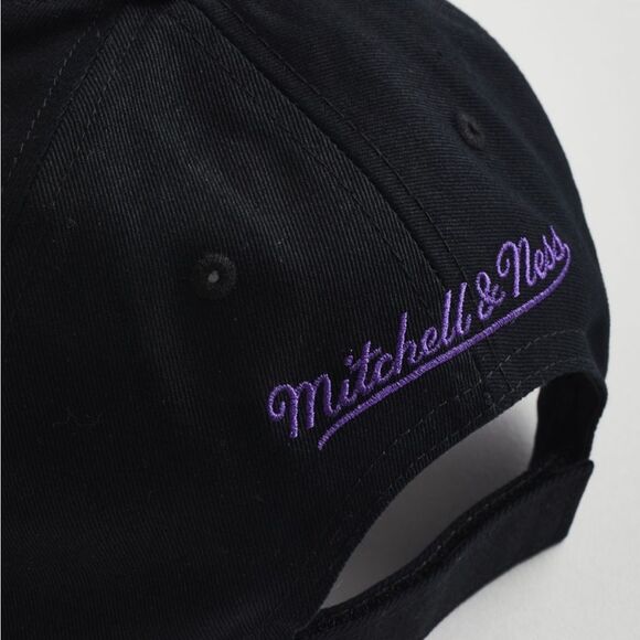 Mitchell and Ness Phoenix Suns script baseball hat - Picture 5 of 5